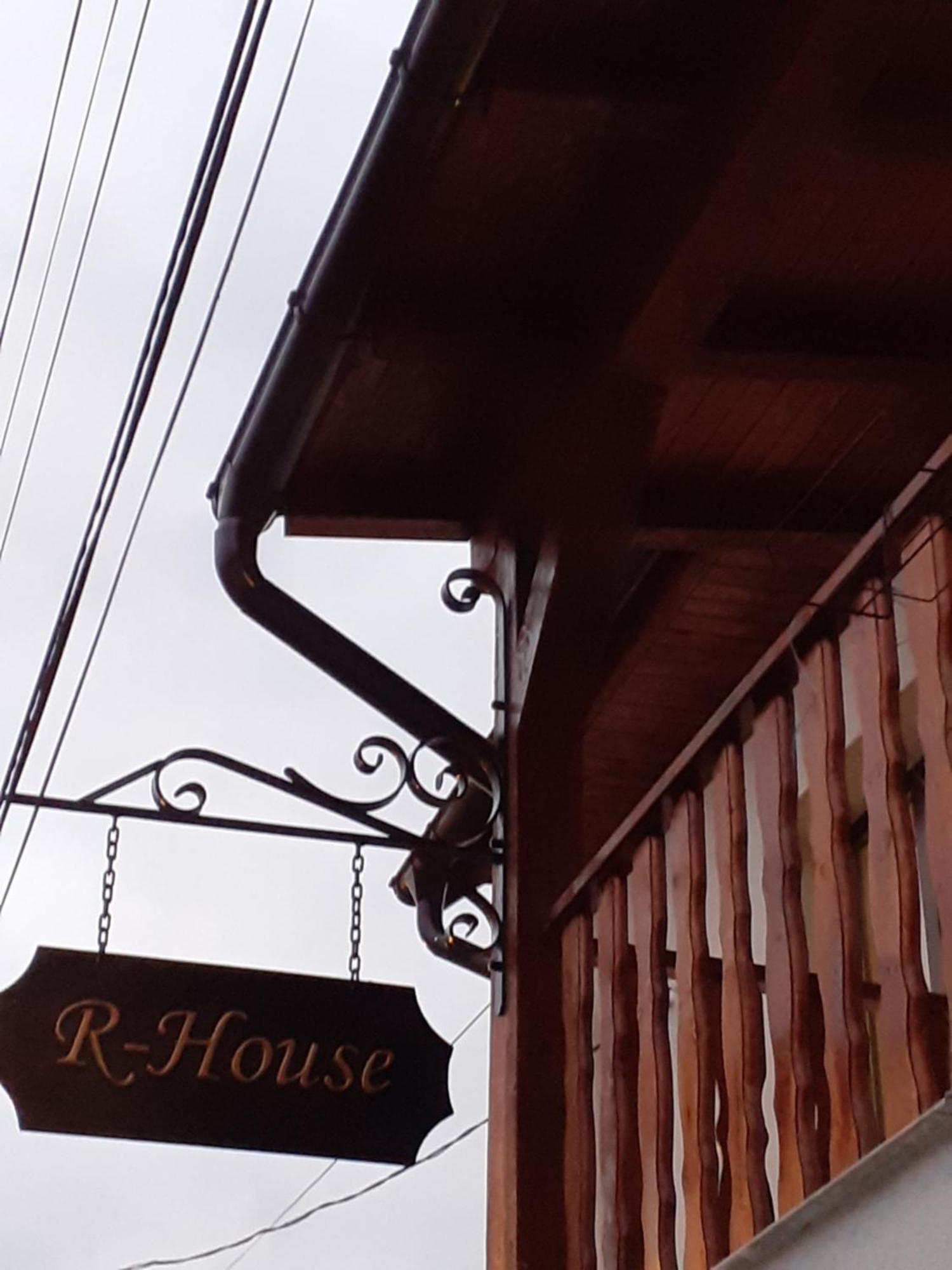 R-House Daire Braşov Oda fotoğraf